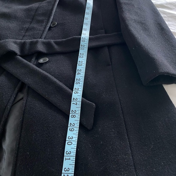 Wool coat - Picture 9 of 16